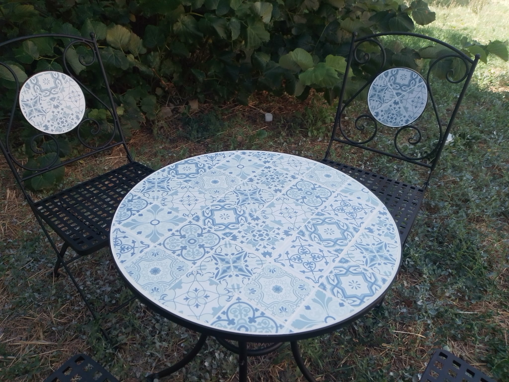 Tavolo mosaico rotondo completo di sedie Tavolino Mosaico Rotondo